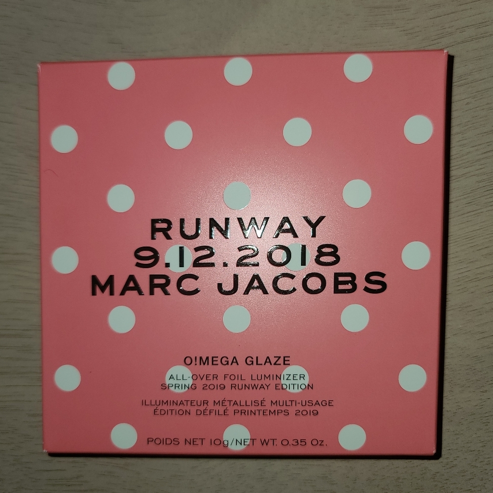 BRAND NEW 💥Marc Jacobs O!Mega Glaze